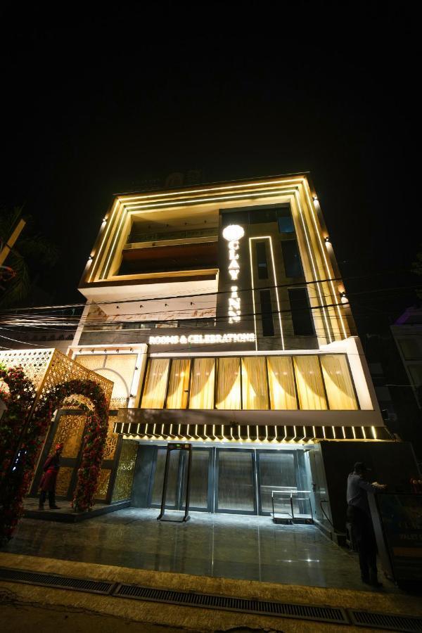 Clay Inn Hotels, Paschim Vihar Delhi  Buitenkant foto